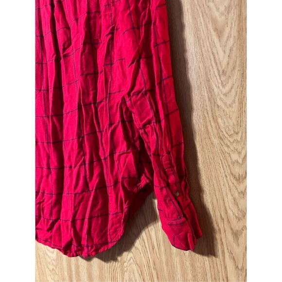 A New Day Red Plaid Button Up Top Woman’s Size Medium - Picture 6 of 8